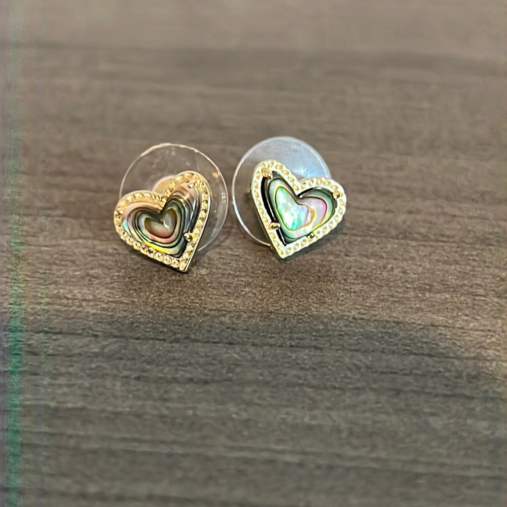 EUC heart abalone earrings